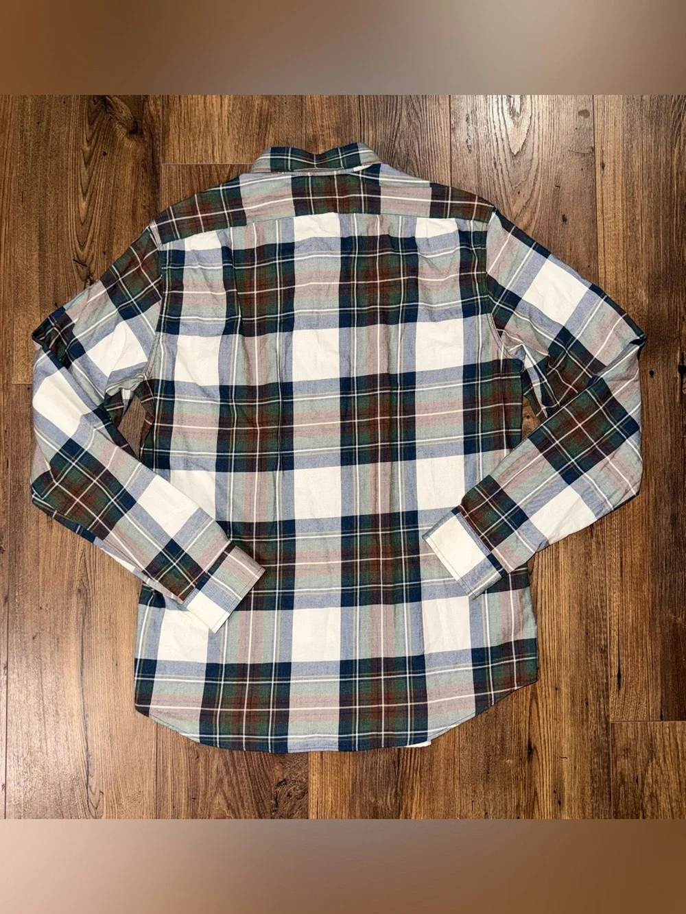 J. Crew Men’s Plaid Button Up Shirt Long Sleeve 100% Cotton Green Navy Size M